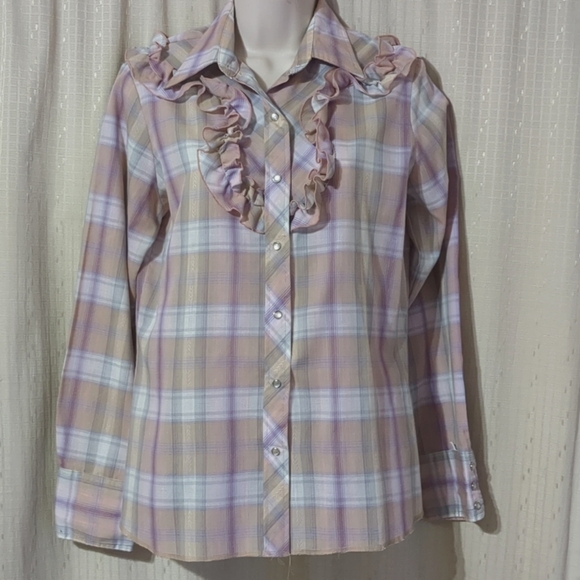 Wrangler Tops - Vintage Women's Wrangler Shirt size 36 Medium